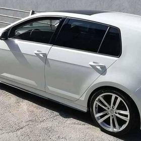 Omsa VW Golf 7 Piano Black 2012-2019 Arası Marşpiyel