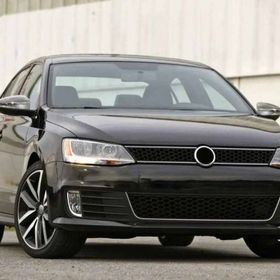 Omsa VW Jetta 2011-2014 Arası Krom U Formlu Ön Tampon Çıtası