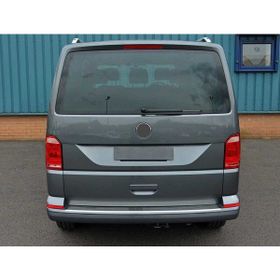 Omsa VW T6 Transporter 2015 ve Sonrası Tek Kapı Taşlı Krom Arka Tampon Eşiği