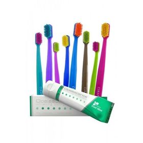 Opalescence 133 gr Beyazlatıcı Diş Macunu + Curaprox 3960 Diş Fırçası