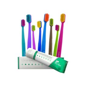 Opalescence 133 gr Beyazlatıcı Diş Macunu + Curaprox 3960 Diş Fırçası