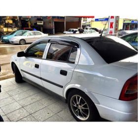 Opel Astra 2003 G Mugen Cam Rüzgarlığı