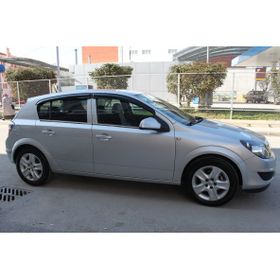 Opel Astra 2004-2015 H Mugen 4 Adet Cam Rüzgarlığı
