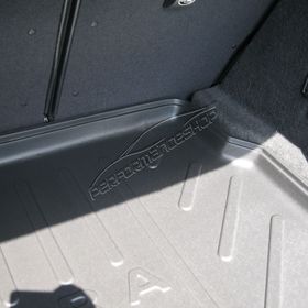 Opel Astra H Hb 2004 Bagaj Havuzu