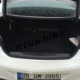 Opel Astra J Sedan 3D 2012 Bagaj Havuzu