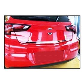 Opel Astra K Hb 2015 Üzeri Krom Bagaj Alt Çıtası
