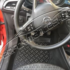 Opel Corsa E 2014 3D Havuzlu Paspas