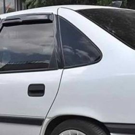 Opel Vectra A 1988-1995 Mügen Cam rüzgarlığı