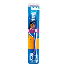 Oral-B 3-Eeffect Manual Medium 1 Diş Fırçası