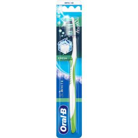Oral-B 3014260090777 Medium 40 3D White Brilliance Diş Fırçası
