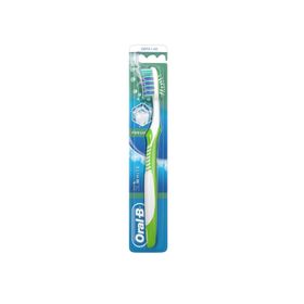 Oral-B 3D White Fresh Orta Diş Fırçası