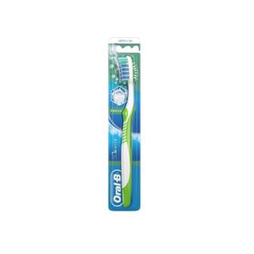 Oral-B 3D White Fresh Orta Diş Fırçası
