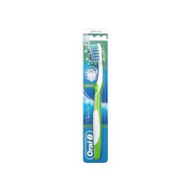 Oral-B 3D White Fresh Orta Diş Fırçası