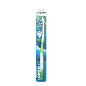Oral-B 3D White Fresh Orta Diş Fırçası