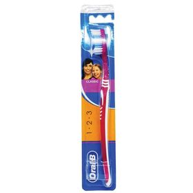 Oral-B Classic Diş Fırçası Medium