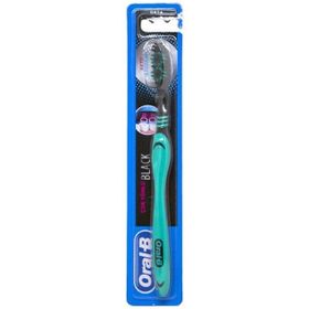 Oral-B Çok Yönlü Siyah Orta Diş Fırçası