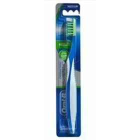 Oral-B Cross Action Massage Medium Diş Fırçası