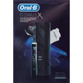Oral-B Genius X Yapay Zeka Destekli Şarj Edilebilir Seyahat Kabı Özel Seri Siyah Diş Fırçası