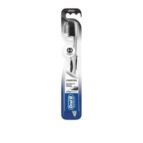Oral-B Pro-3D White Kömürlü Orta Beyazlık Diş Fırçası