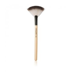 Oriflame Precision Geniş Açılı Kontür Fırçası