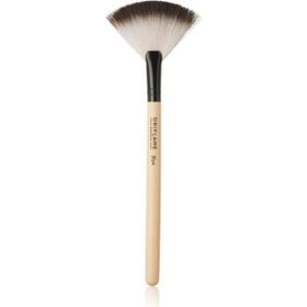 Oriflame Precision Geniş Açılı Kontür Fırçası