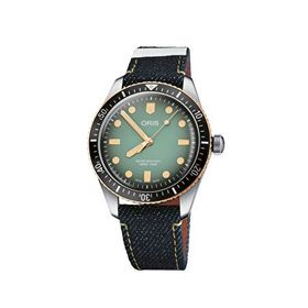 Oris 01 733 7707 4337 X Momotaro Lacivert Erkek Kol Saati