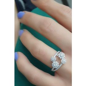 Oseshop Pırlanta Parlaklığında Zirkon Taşlı 925 Ayar Gümüş Çiçek Figürlü Yüzük