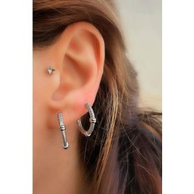 Oseshop Pırlanta Parlaklığında Zirkon Taşlı 925 Ayar Gümüş Tasarım Halka Küpe