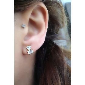 Oseshop Pırlanta Parlaklığında Zirkon Taşlı 925 Ayar Gümüş Üzerine Altın Kaplama Tasarım Kalp Baget Küpe