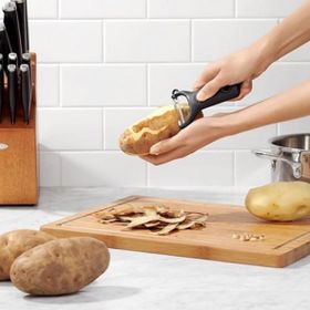 Oxo 11258900 Paslanmaz Çelik Bıçaklı Soyacak