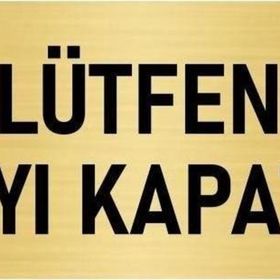 Özarslan Dizayn Departman Kapı İsimliği Lütfen Kapıyı Kapatınız 10x20 cm Altın Renk Metal Yönlendirme Levhası