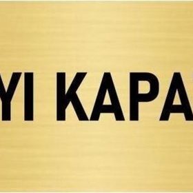 Özarslan Dizayn Kapıyı Kapatınız 5x20 cm Altın Renk Metal Yönlendirme Levhası