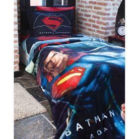 Özdilek Lisanslı Superman Tek Kişilik Battaniye