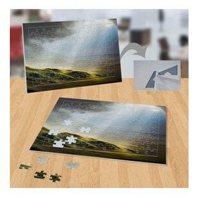 P018 Çimenlere Bulutlardan Yansıyan Güneş 99 Parça Puzzle Yapboz