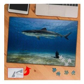 P059 Denizdeki Vahşi Köpek Balığı 240 Parça Puzzle Yapboz Tablo