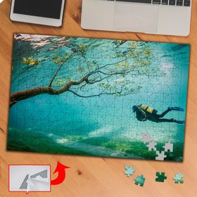 P061 Denizdeki Ağaç Ve Dalgıç Adam 240 Parça Puzzle Yapboz Tablo