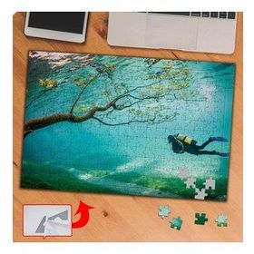 P061 Denizdeki Ağaç Ve Dalgıç Adam 240 Parça Puzzle Yapboz Tablo