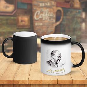 P10 Karakalem Çalışması Gülen Mustafa Kemal Atatürk İmzalı Sihirli Kupa Bardak