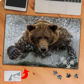 P124 Gölde Koşan Yabani Ayı 240 Parça Puzzle Yapboz Tablo