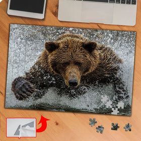 P124 Gölde Koşan Yabani Ayı 240 Parça Puzzle Yapboz Tablo