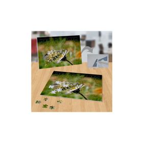 P125 Çiçekteki Kelebek Hayvan Bitki Doğa 99 Parça Puzzle Yapboz