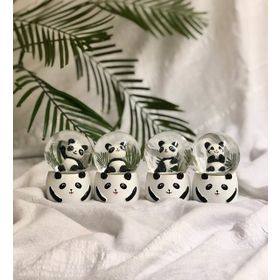 Panda Işıklı Küçük Boy Kar Küresi