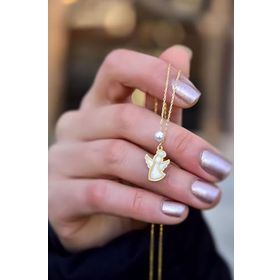 Papatya Silver 925 Ayar Gold Kaplama Parlayan Rüya Serisi Tasarım İncili Beyaz Ebruli Cam Boyalı Melek Kadın Gümüş Kolye
