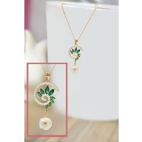 Papatya Silver 925 Ayar Gold Kaplama Yeşim Taşı Tasarım Sedef Manolya Çiçeği Gümüş Kolye