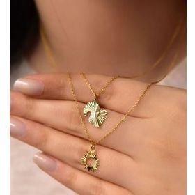 Papatya Silver 925 Ayar Gümüş Altın Kaplama Kristal Kesim Güneş ve Sincap Asansörlü Kolye