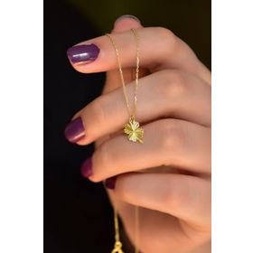Papatya Silver 925 Ayar Gümüş Altın Kaplama Kristal Kesim Yonca Kadın Kolye