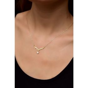 Papatya Silver 925 Ayar Gümüş Gold Kaplama Sarmaşık Dallı Beyaz Doğum Taşlı Kolye
