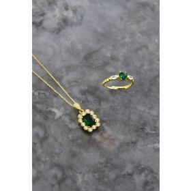 Papatya Silver 925 Ayar Gümüş Gold Kaplama Yeşim Renkli Taş Tepelikli Kare Tasarım Kolye ve Kalp Yüzük Set