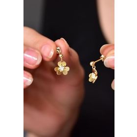 Papatya Silver 925 Ayar Gümüş Hediyeli Gold Kaplama Sallantılı Frezya Çiçeği Küpe
