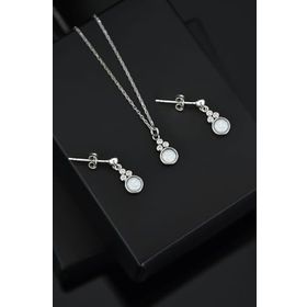 Papatya Silver 925 Ayar Gümüş Rodyum Kaplama Beyaz Opal Yuvarlak Kolye ve Çivili Küpe Set